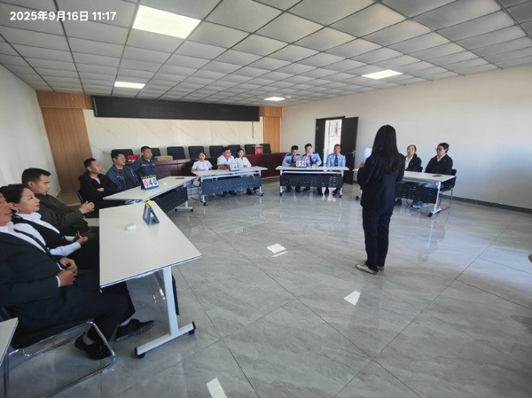 民族政策潤心田、中華民族一家親——額鹽公司組織開展民族政策宣講和知識競賽活動